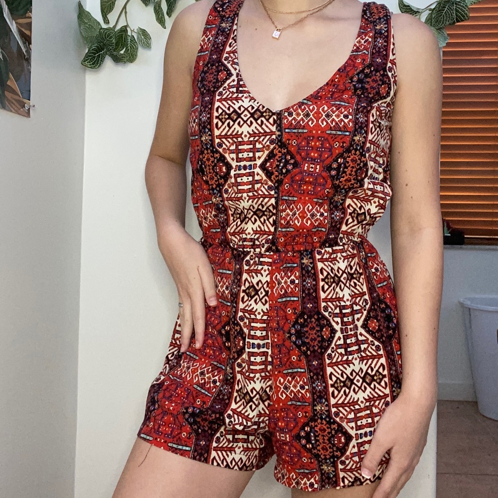 🧡🖤FOREVER 21 ROMPER🧡🖤